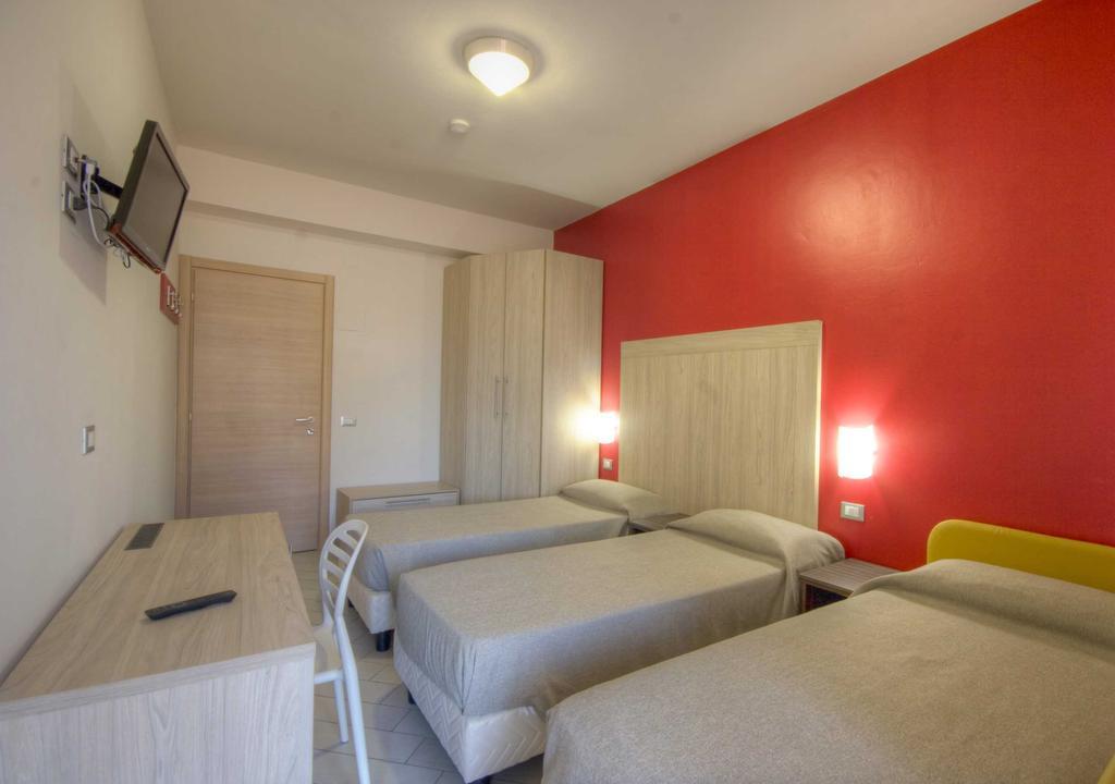 Hotel Sydney 3*
